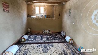 نمای داخلی اتاق اتابکی اقامتگاه بوم گردی گل محمد - سمیرم - روستای علی آباد سیور